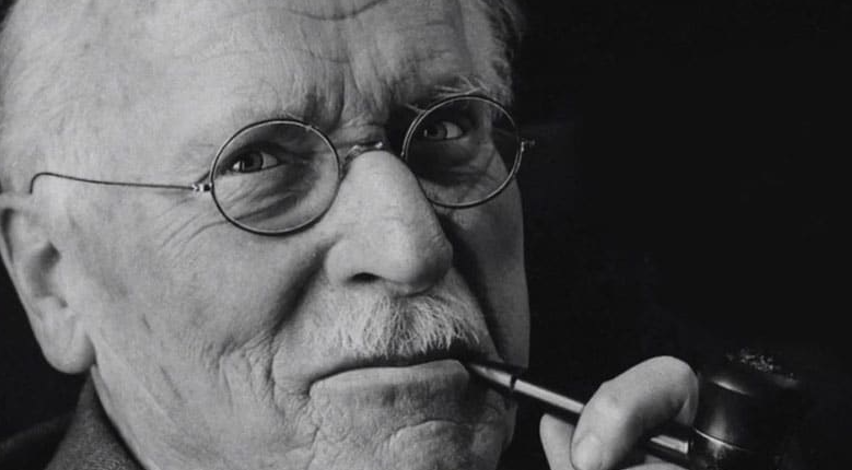 Black and white photo of psychologist Carl Jung.